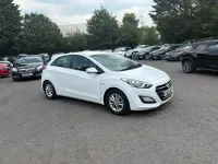 Used Hyundai i30 SE 110 HP (80 kW) 2015 White Hatchback