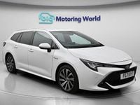 Used Toyota Corolla Design 184 HP (135 kW) 2021 White Estate
