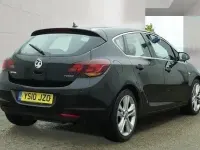 Used Vauxhall Astra SRi 180 HP (132 kW) 2010 Black Hatchback