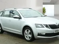 Begagnad Skoda Octavia SE 2018 Silver Kombi