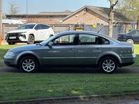 Used VW Passat Highline 130 HP (95 kW) 2004 Grey Sedan