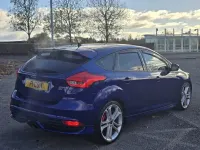 Used Ford Focus ST 250 HP (183 kW) 2015 Blue Hatchback