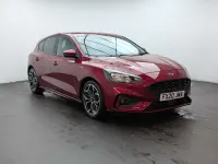 Used Ford Focus ST-Line X 120 HP (88 kW) 2020 Red Hatchback