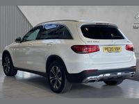 Used Mercedes GLC220 194 HP (142 kW) 2020 White SUV