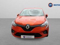 Used Renault Clio V Iconic 101 HP (74 kW) 2020 Orange Hatchback