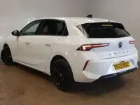 Used Vauxhall Astra 130 HP (95 kW) 2023 White Hatchback