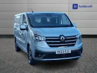 Używany Renault Trafic 170 KM (125 kW) 2023 Szary
