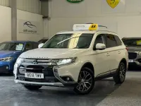 Used Mitsubishi Outlander 147 HP (108 kW) 2018 White SUV