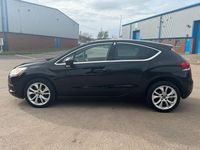 Begagnad Citroën DS4 2013 Svart Halvkombi