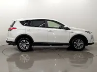 Used Toyota RAV4 Hybrid 2018 White SUV