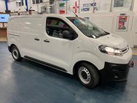 Used Citroën Dispatch 100 HP (73 kW) 2022 White MPV
