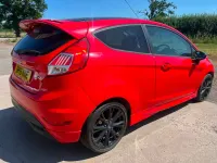 Used Ford Fiesta Zetec 2016 Red Hatchback