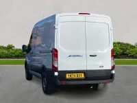 Usado Ford E-Transit 197 kW (269 HP) 2024 Branco Van