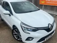 Used Renault Clio Version S 101 HP (74 kW) 2020 White Hatchback