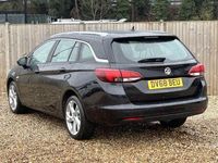 Second-hand Vauxhall Astra SRi 150 CP (110 kW) 2019 Negru Break