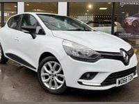 Used Renault Clio IV Play 73 HP (53 kW) 2017 White Hatchback