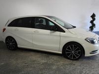 Used Mercedes B200 136 HP (100 kW) 2014 White MPV
