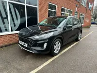 Usado Ford Kuga Zetec 120 HP (88 kW) 2021 Preto SUV