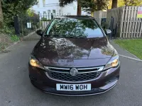 Used Vauxhall Astra Elite 150 HP (110 kW) 2016 Brown Hatchback