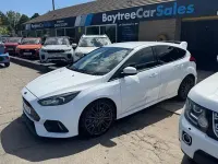 Used Ford Focus RS 350 HP (257 kW) 2017 White Hatchback