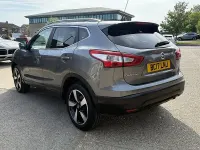 Usado Nissan Qashqai N-Vision 110 CV (80 kW) 2017 Gris SUV