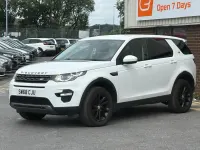 Used Land Rover Discovery Sport SE 180 HP (132 kW) 2018 White SUV