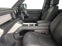 Used Land Rover Defender HSE Dynamic 300 HP (220 kW) 2024 Santorini black Estate