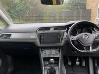 Used VW Touran Family 110 HP (80 kW) 2018 Grey MPV