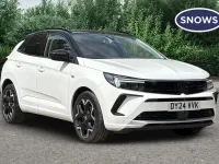 Used Vauxhall Grandland X Ultimate 130 HP (95 kW) 2024 Arctic white SUV