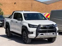 Used Toyota HiLux 204 HP (150 kW) 2022 White Pickup