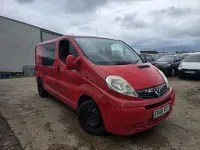 Used Vauxhall Vivaro 115 HP (84 kW) 2008 Red MPV