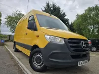 Usado Mercedes Sprinter Progressive 2020 Amarelo Van