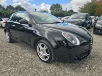 Begagnad Alfa Romeo MiTo 105 HK (77 kW) 2017 Svart Halvkombi