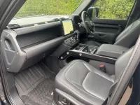 Used Land Rover Defender SE Dynamic 2023 Black SUV