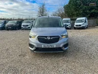 Second-hand Vauxhall Combo Sportive 100 CP (73 kW) 2019 Gri Van
