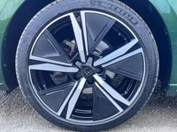 Used Peugeot 308 GT 129 HP (94 kW) 2023 Green Hatchback