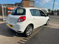 Used Renault Clio Dynamique 2012 White Hatchback