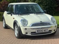 Used Mini ONE Hatch 90 HP (66 kW) 2006 White Hatchback