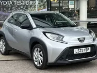 Used Toyota Aygo X PURE 72 HP (52 kW) 2025 SUV