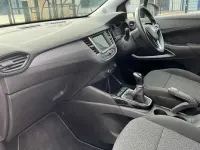 Used Vauxhall Crossland Design Edition 83 HP (61 kW) 2022 Red SUV