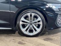 Używany Audi A3 S-Line 113 KM (83 kW) 2025 Czarny Hatchback