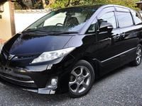 Begagnad Toyota Estima 2011 Svart Minibuss