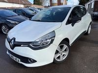 Used Renault Clio IV Play 90 HP (66 kW) 2016 White Hatchback