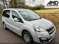 Used Peugeot TePee Allure 100 HP (73 kW) 2017 Silver MPV