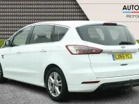 Used Ford S-MAX Titanium 150 HP (110 kW) 2015 White MPV