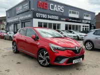 Używany Renault Clio V RS Line 90 KM (66 kW) 2021 Czerwony Hatchback