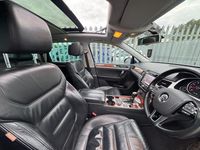 Used VW Touareg S 380 HP (279 kW) 2011 Blue SUV