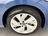 Second-hand VW Golf VIII Style 150 CP (110 kW) 2025 Albastru Hatchback
