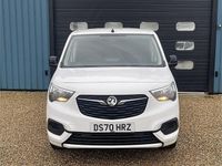 Used Vauxhall Combo Sportive 100 HP (73 kW) 2020 White Van