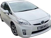 Used Toyota Prius 136 HP (100 kW) 2010 White Hatchback